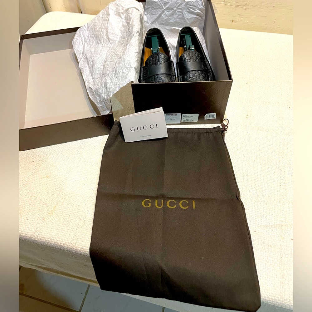 Gucci Calfskin Miro Soft Microguccissima Loafers